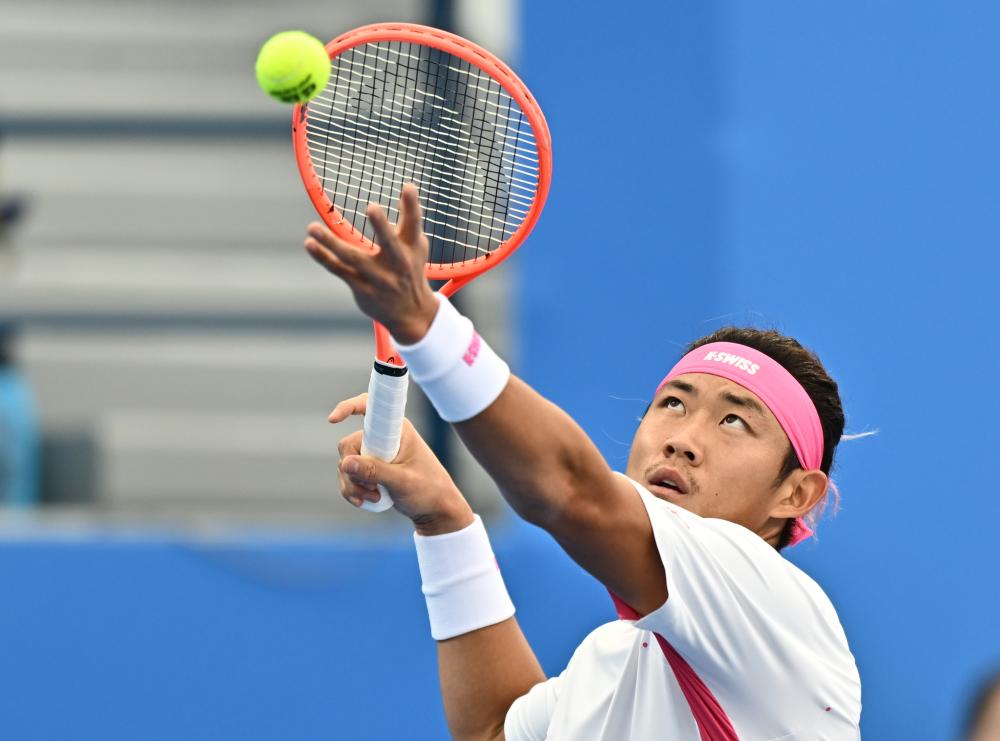 米兰体育:三个交手过的最强后卫?阿尔瓦雷斯:范戴克、罗梅罗和利马